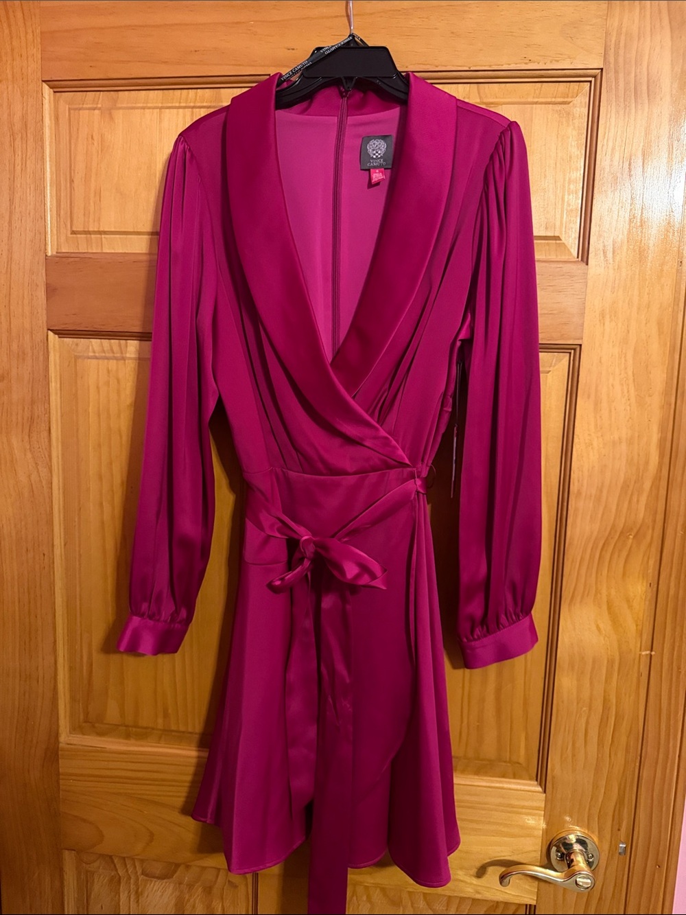 Vince Camuto Fuchsia Satin Wrap Dress Robe